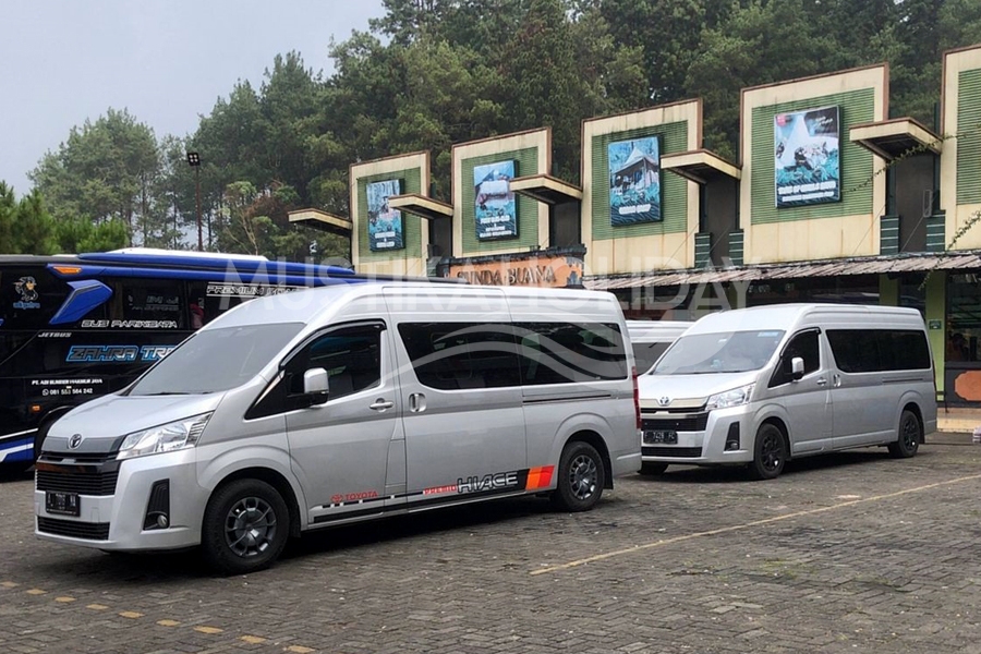 Sewa Hiace Premio Jakarta ke Bandung Barat